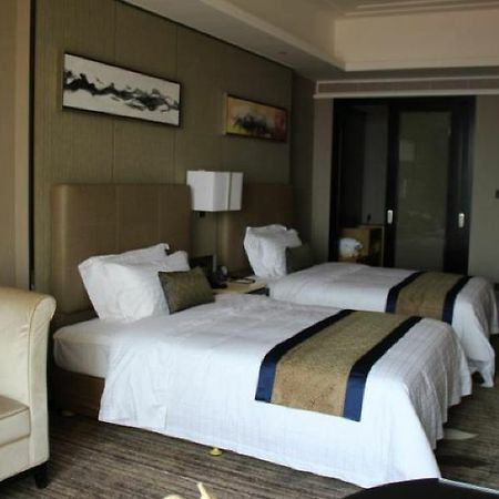 New Beacon Walden Hotel Huanggang  ภายนอก รูปภาพ
